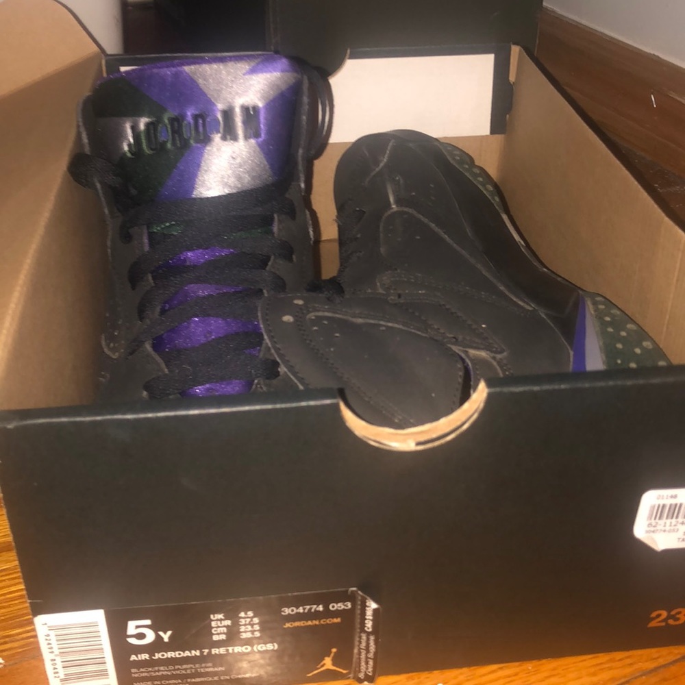 Jordan 7 - Picture 2 of 2